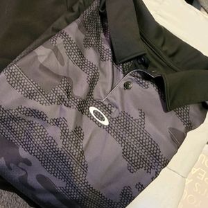 Oakley- Button Collar Shirt